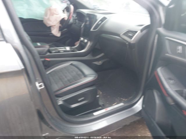 2FMPK4J92NBA88239 Ford Edge St-line