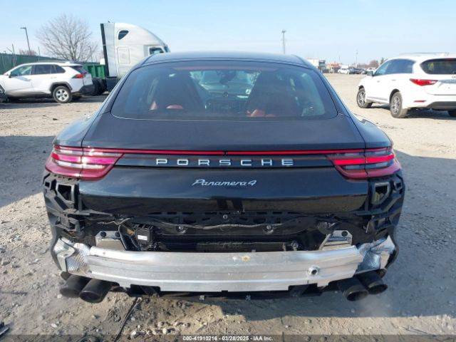 WP0AA2A73JL119458 Porsche PANAMERA 4