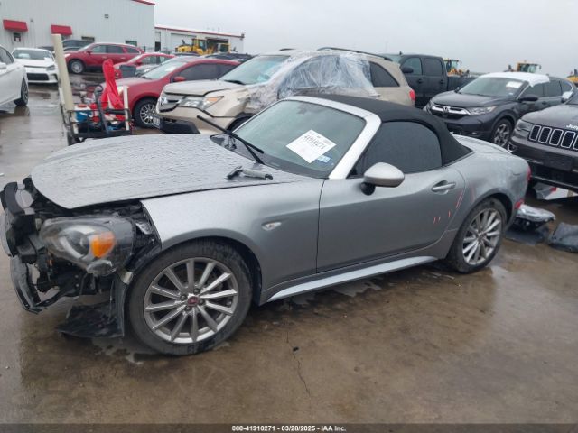 JC1NFAEK2H0130052 Fiat 124 Spider Lusso