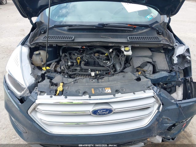 1FMCU9GD3KUA14724 Ford ESCAPE SE