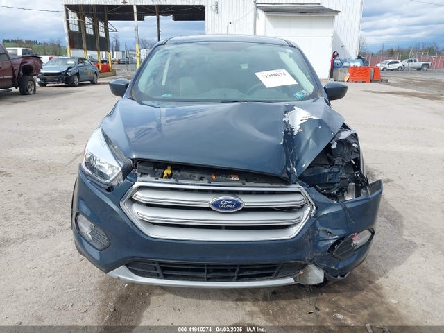 1FMCU9GD3KUA14724 Ford ESCAPE SE