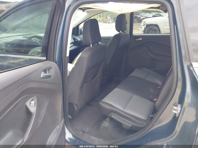 1FMCU9GD3KUA14724 Ford ESCAPE SE