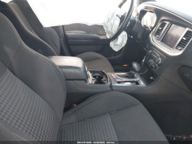 2019 DODGE CHARGER 2C3CDXCT7KH581533 Photo 4