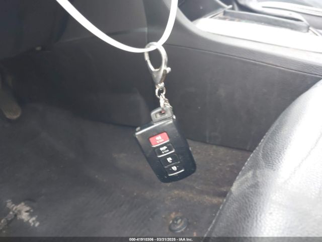 5YFBURHE9FP283515 Toyota Corolla S Premium
