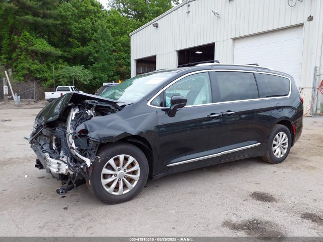 2019 CHRYSLER PACIFICA 2C4RC1BG3KR650786 Photo 1