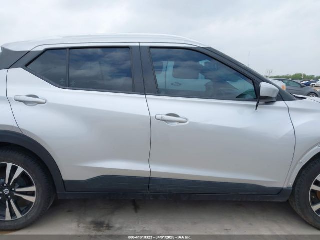 3N1CP5CU9KL524812 Nissan KICKS SV