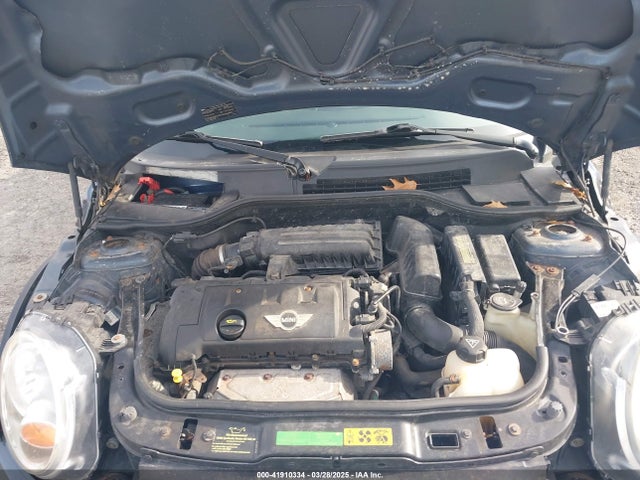 2009 MINI COOPER CLUBMAN WMWML33509TX35538 Photo 9