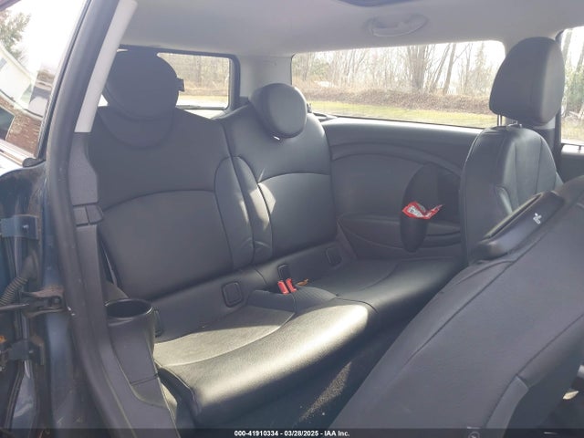 2009 MINI COOPER CLUBMAN WMWML33509TX35538 Photo 7