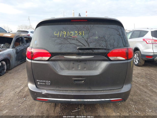 Chrysler Pacifica 35th Anniversary Touring L Plus 2020 2C4RC1EG0LR110048 Image 16