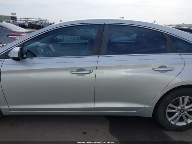 5NPE24AF8GH301526 Hyundai SONATA SE
