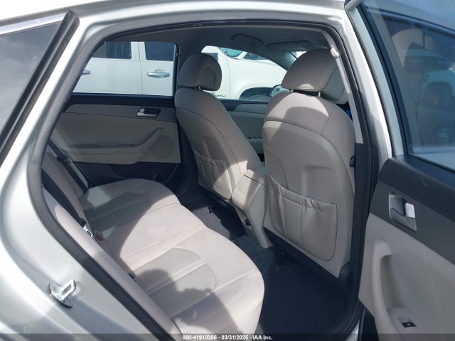 5NPE24AF8GH301526 Hyundai SONATA SE