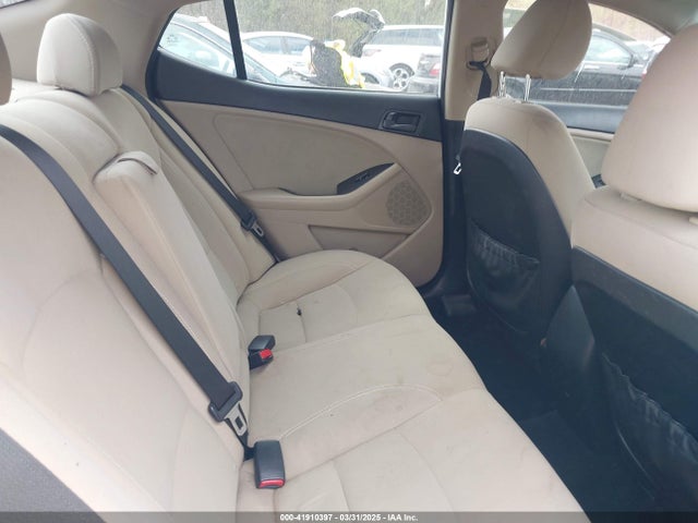 5XXGM4A73FG443157 KIA Optima Lx