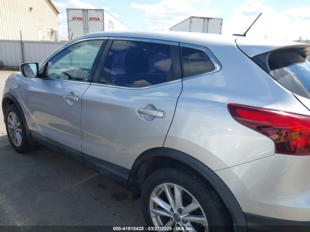 JN1BJ1CP6KW218760 Nissan Rogue Sport S