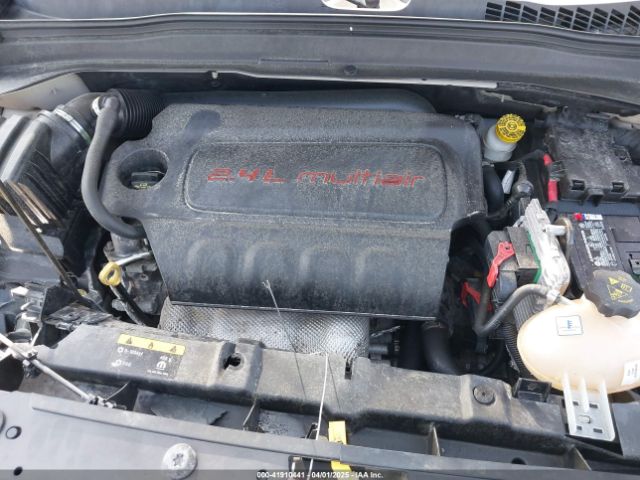ZACCJBCB6HPE84958 Jeep Renegade Deserthawk 4x4