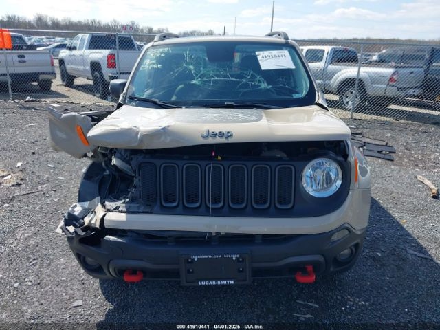 ZACCJBCB6HPE84958 Jeep Renegade Deserthawk 4x4