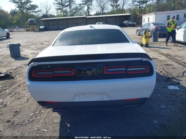 2C3CDZFJ0MH646070 Dodge Challenger R/t Scat Pack
