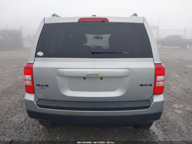 1C4NJRBB6GD756036 Jeep Patriot Sport
