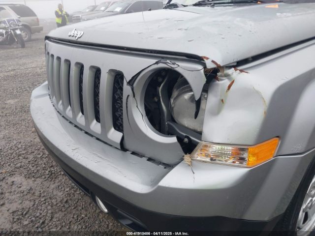 1C4NJRBB6GD756036 Jeep Patriot Sport