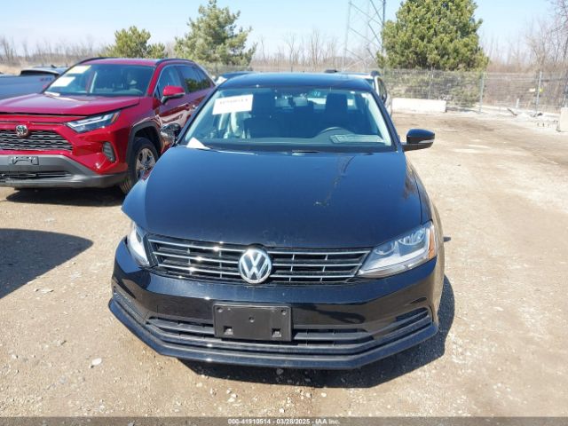3VWDB7AJ1JM248782 Volkswagen Jetta 1.4t Se/1.4t Wolfsburg Edition