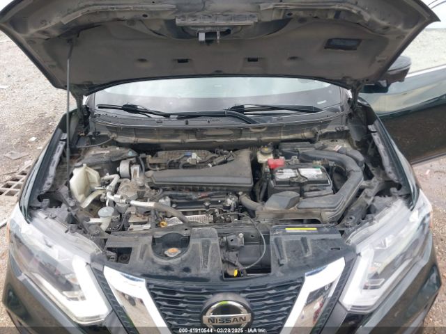 5N1AT2MT8JC833777 Nissan Rogue Sl