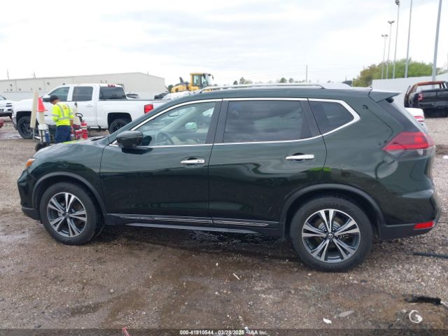 5N1AT2MT8JC833777 Nissan Rogue Sl