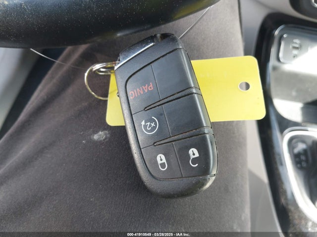 3C4NJCCB9JT466032 Jeep Compass Limited Fwd
