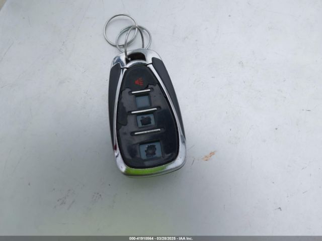 KL7CJLSB9JB679490 Chevrolet Trax Lt