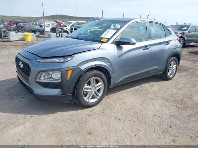 KM8K12AAXMU600057 Hyundai Kona Se