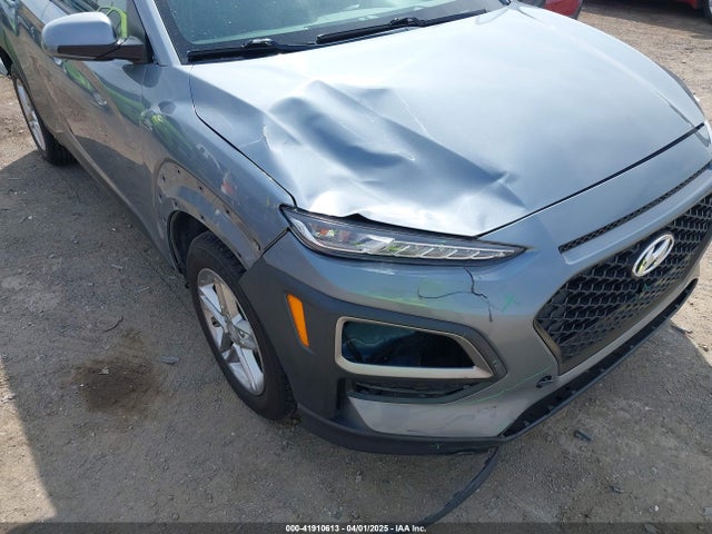 KM8K12AAXMU600057 Hyundai Kona Se