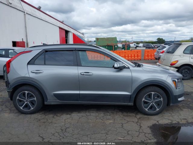 KNDCR3LEXP5083347 KIA NIRO EX