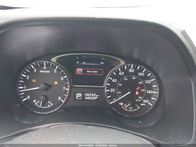 5N1AR2MN3EC685723 Nissan Pathfinder Platinum