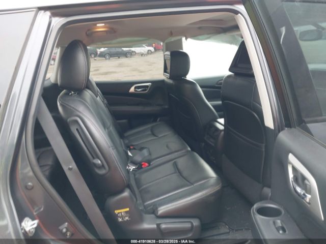 5N1AR2MN3EC685723 Nissan Pathfinder Platinum