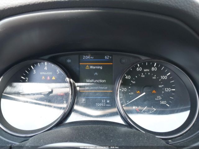 JN1BJ1CPXKW239644 Nissan Rogue Sport Sv