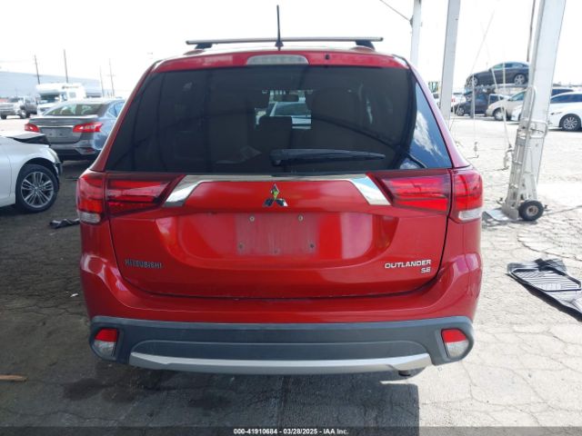 JA4AD3A38GZ014263 Mitsubishi Outlander Se