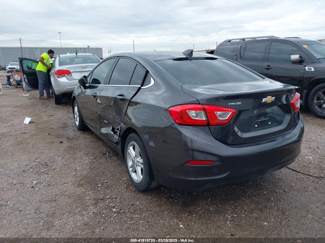 1G1BE5SM6H7269168 Chevrolet Cruze Lt Auto