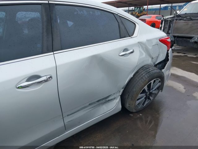 1N4AL3AP3HC121257 Nissan Altima 2.5/2.5 S/2.5 Sl/2.5 Sr/2.5 Sv