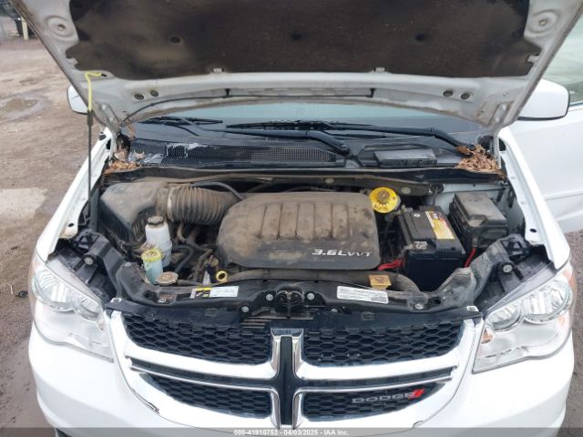 2C4RDGCG4HR662744 Dodge Grand Caravan Sxt