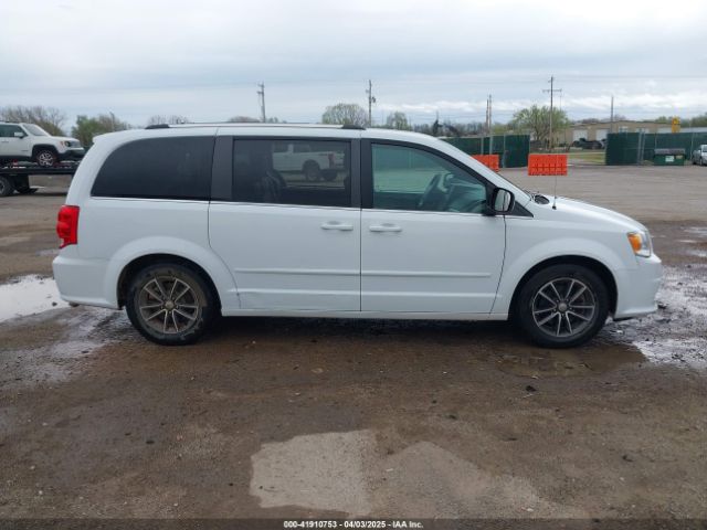 2C4RDGCG4HR662744 Dodge Grand Caravan Sxt
