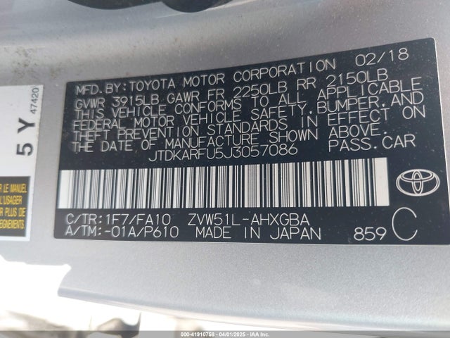 JTDKARFU5J3057086 Toyota Prius Three
