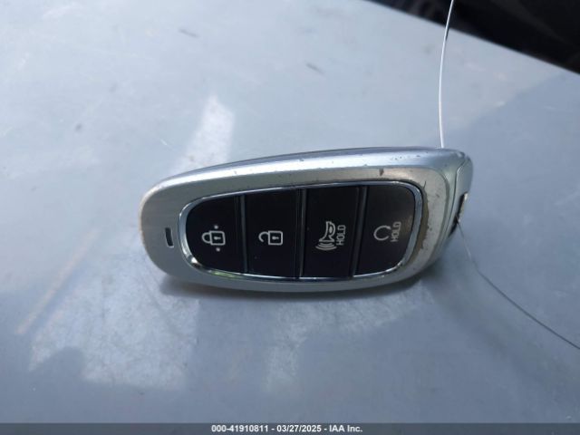 5NMJB3AE7NH042683 Hyundai TUCSON SEL