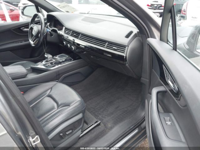 WA1LAAF70HD004911 Audi Q7 3.0t Premium