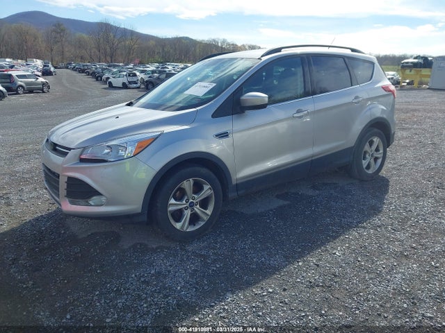1FMCU0GX5FUA04515 Ford ESCAPE SE