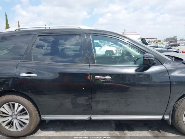 5N1DR2MN2HC635509 Nissan Pathfinder Sv