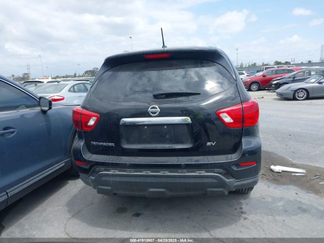 5N1DR2MN2HC635509 Nissan Pathfinder Sv