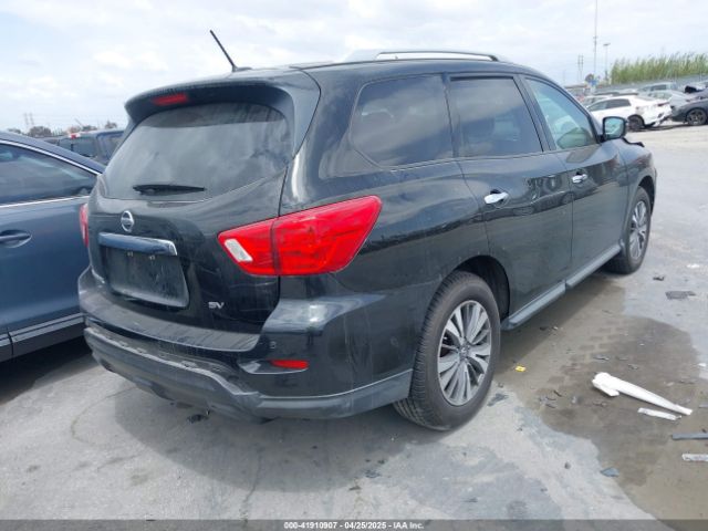 5N1DR2MN2HC635509 Nissan Pathfinder Sv
