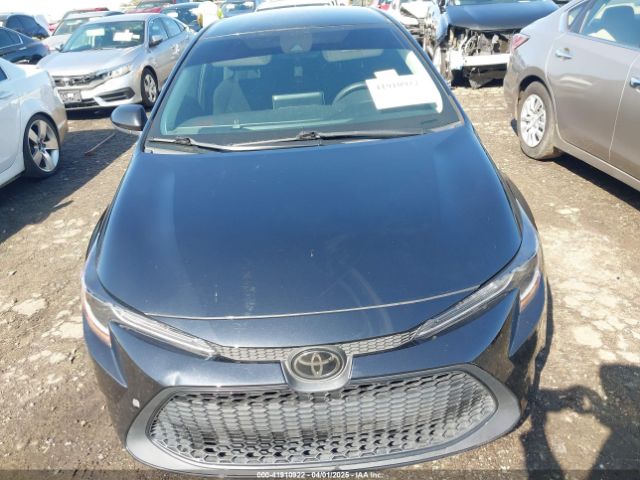 JTDEPMAE8MJ170870 Toyota COROLLA LE