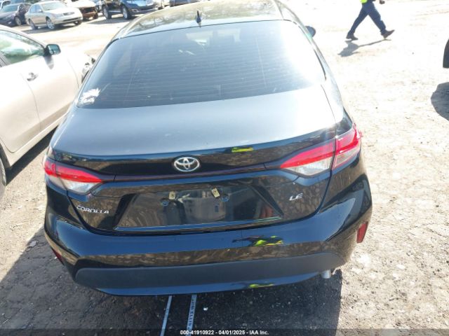 JTDEPMAE8MJ170870 Toyota COROLLA LE