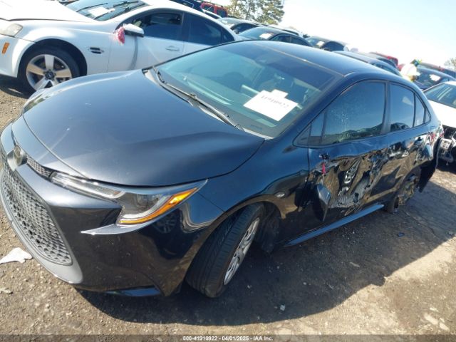 JTDEPMAE8MJ170870 Toyota COROLLA LE