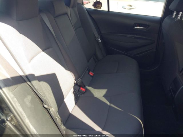 JTDEPMAE8MJ170870 Toyota COROLLA LE