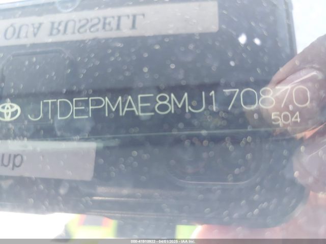 JTDEPMAE8MJ170870 Toyota COROLLA LE